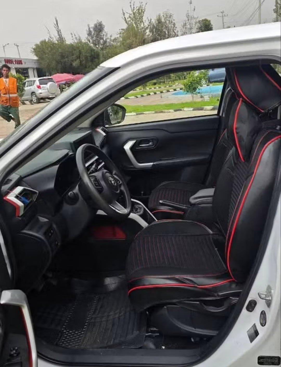 Byd car - Image 3