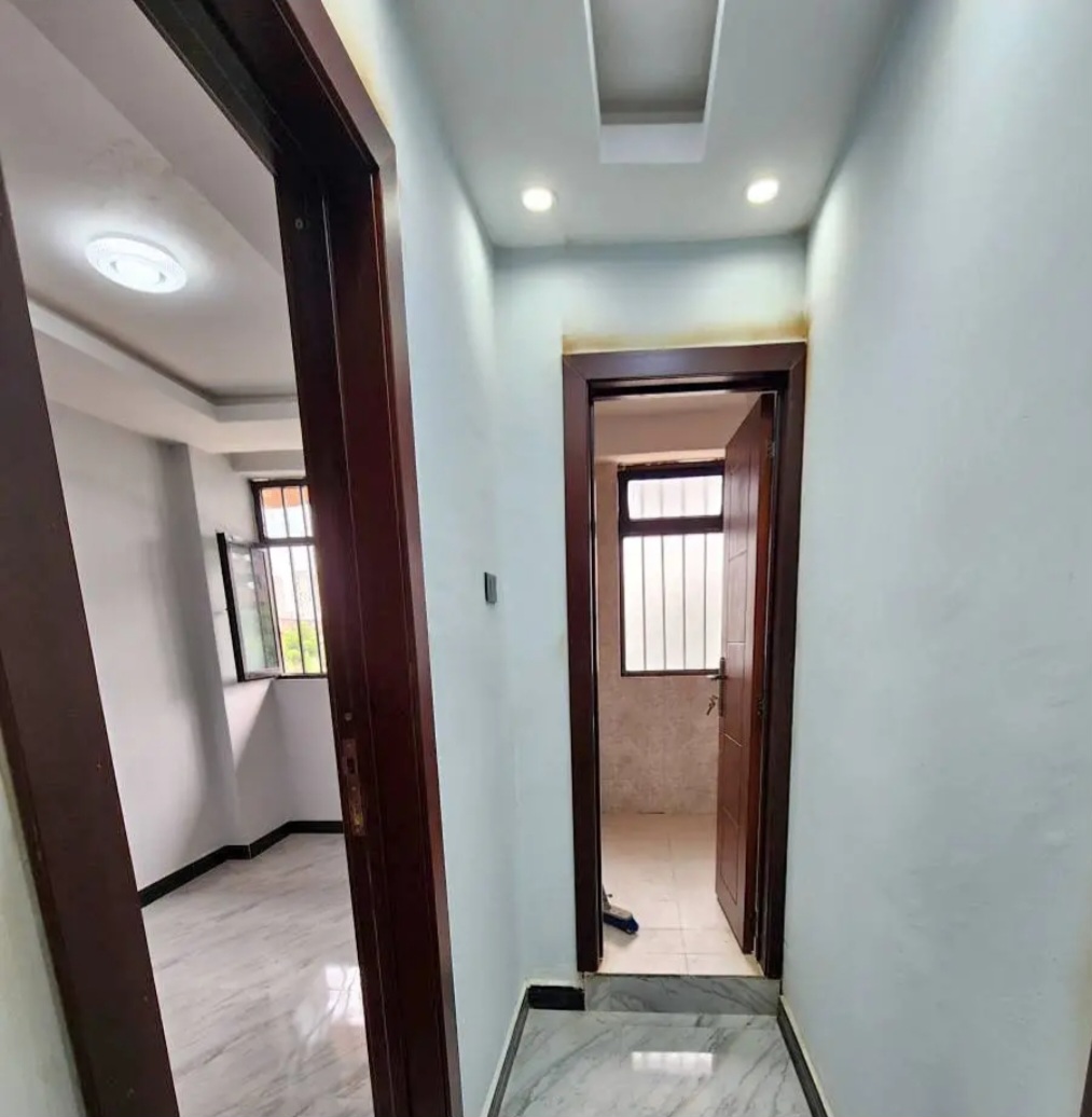 House - Image 5